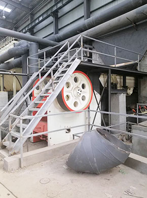 钾长石破碎选什么破碎机？钾长石加工工艺流程